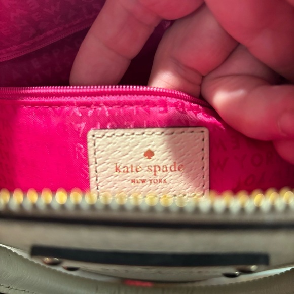 KATE SPADE NEW YORK Leather Cream Ecru Pink Lining Purse Crossbody Satchel - Picture 7 of 14